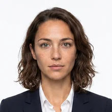 The model&rsquo;s face in her locked studio reference.